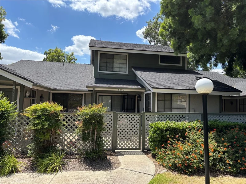 8360 Branchwood