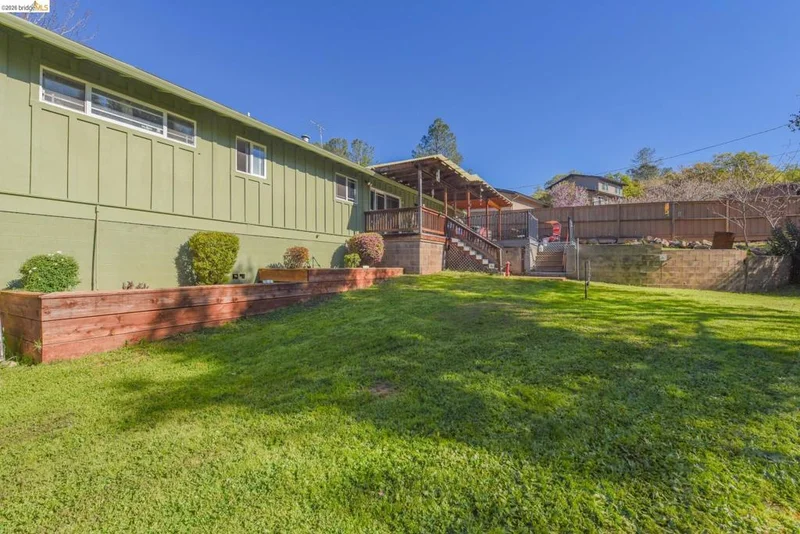 12933 Chaparral Rd photo 2
