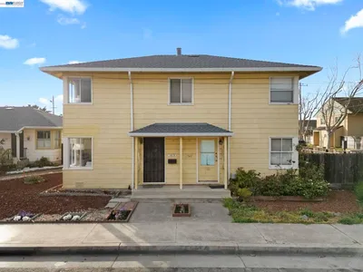 1815 Second Street
