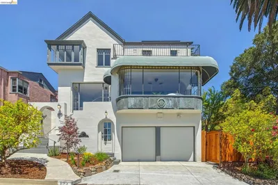 893 Glendome Circle