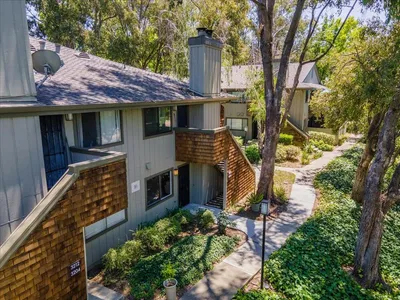 3202 La Terrace Circle