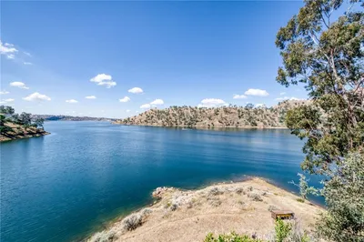 28037 Sky Harbour photo 2