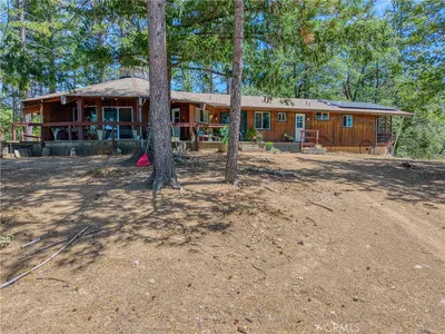 6135 15 N 12 Rd