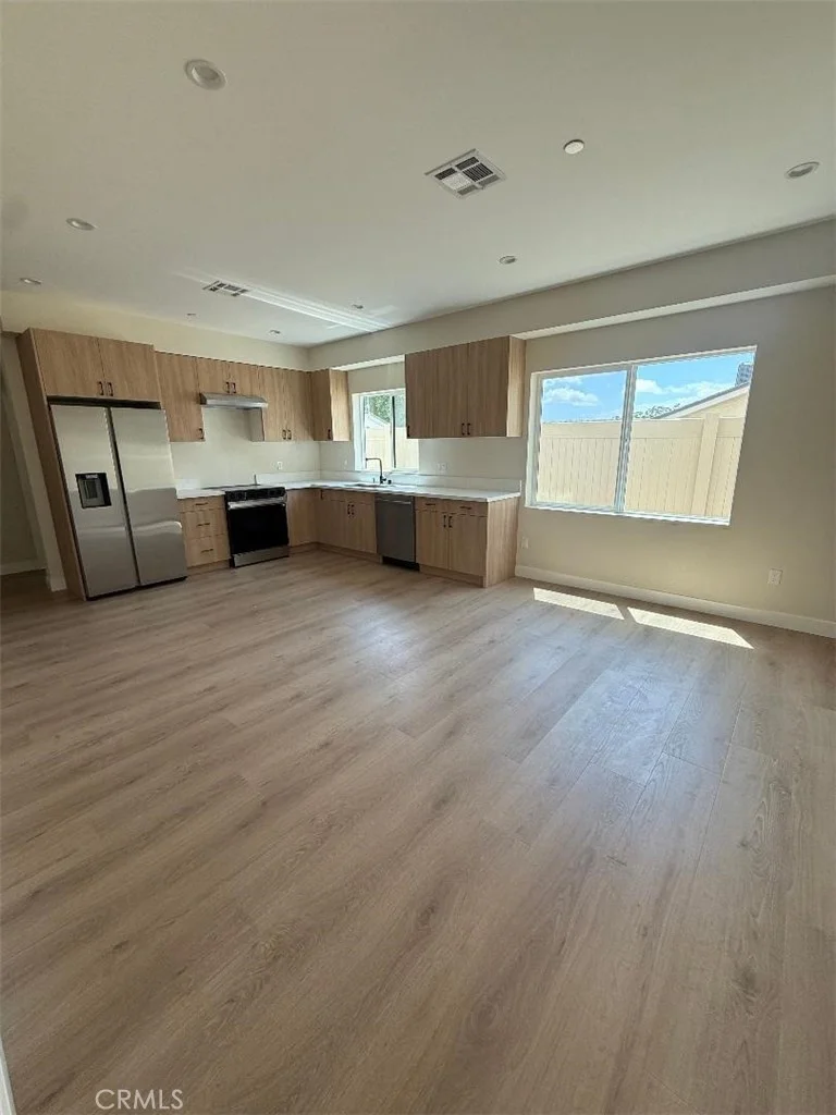 7828 Kyle Street photo 2