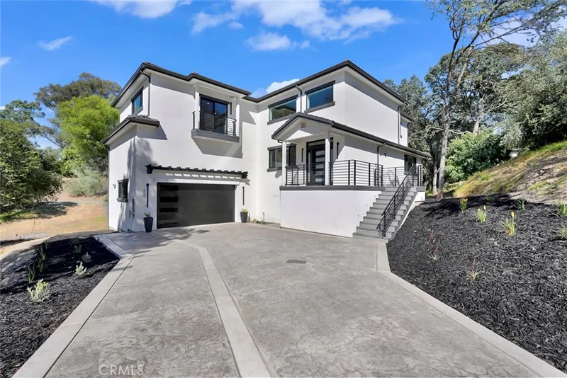 805 Lode Court