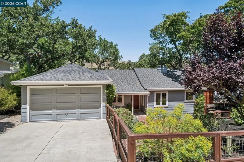 996 Hawthorne Dr, Lafayette, CA 94549
