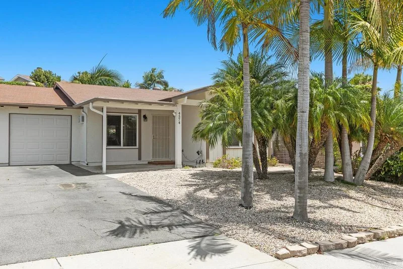 4574 Sunrise, Oceanside, CA 92056