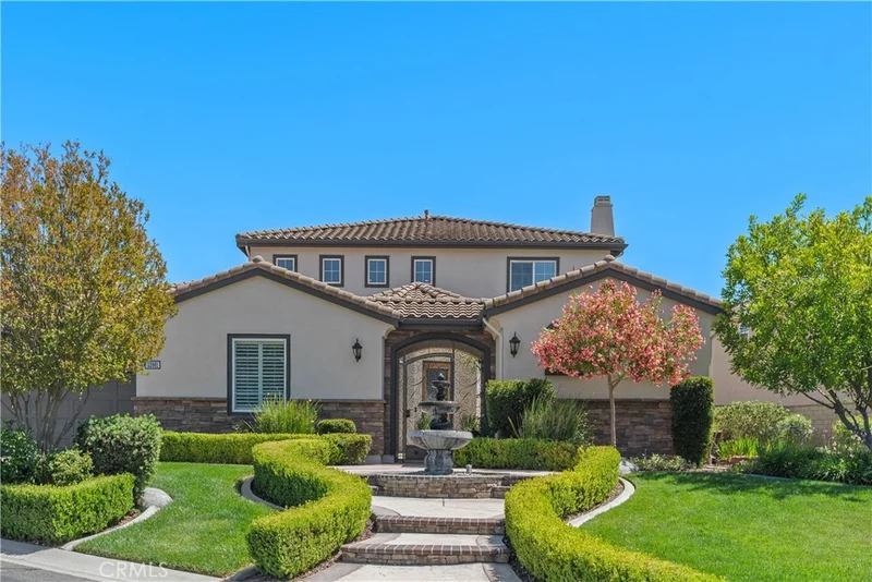 22861 Royal Adelaide, Murrieta, CA 92562