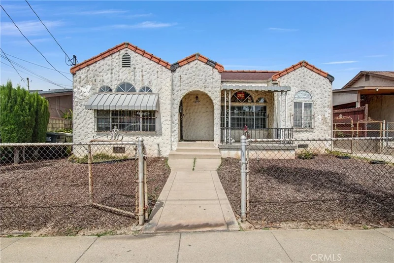 817 S Rowan Avenue, Los Angeles, CA 90023