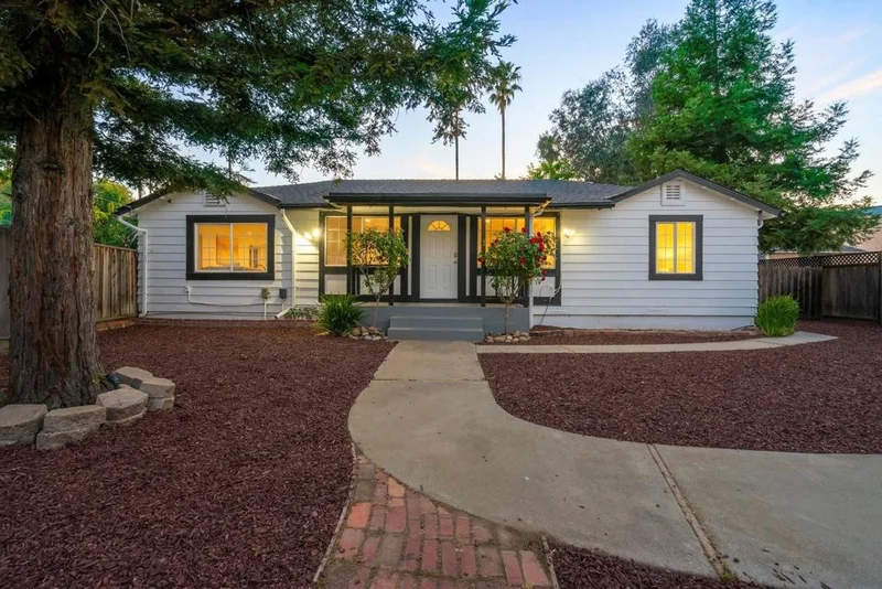 1131 Shamrock Drive
