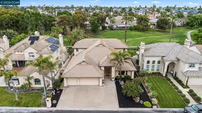5666 Oakmont Ct photo 2