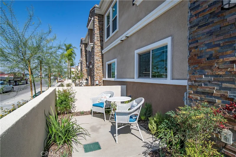 14102 Edwards
