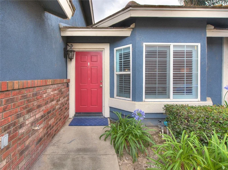 Photo 2 of 6641 Sugar Pine Court