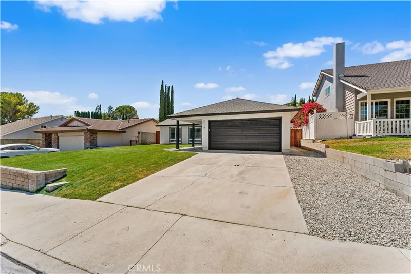 29147 Lotusgarden Drive photo 2