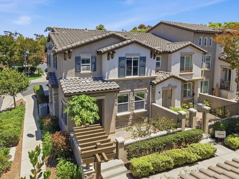 10416 Whitcomb Way 100, San Diego, CA 92127