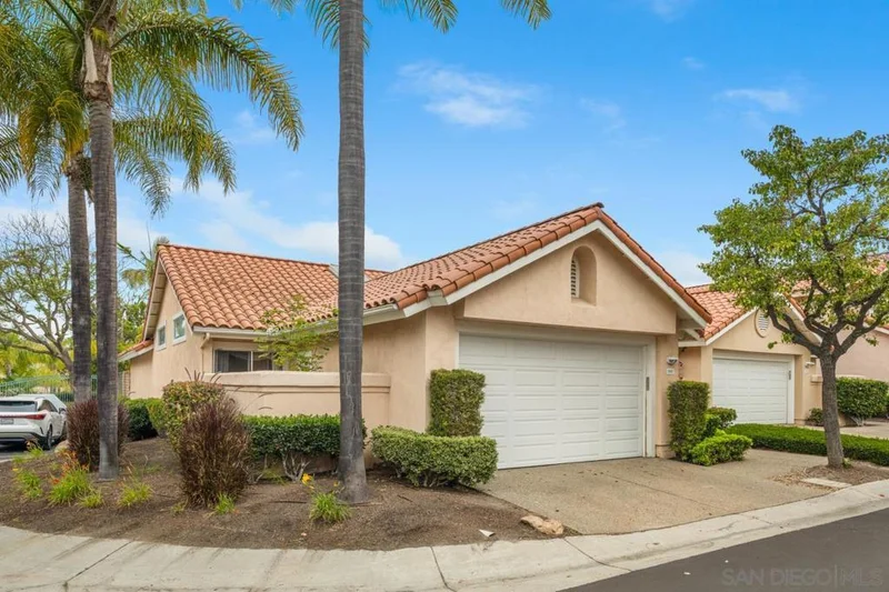 11519 Caminito Corriente, San Diego, CA 92128