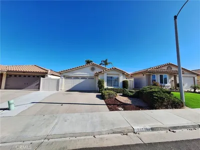 28230 Avenida Francesca