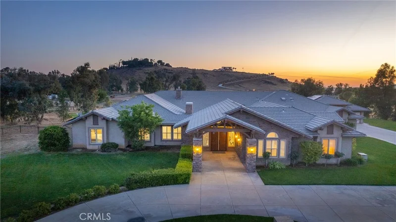 14209 Academy Oaks Ln photo 2