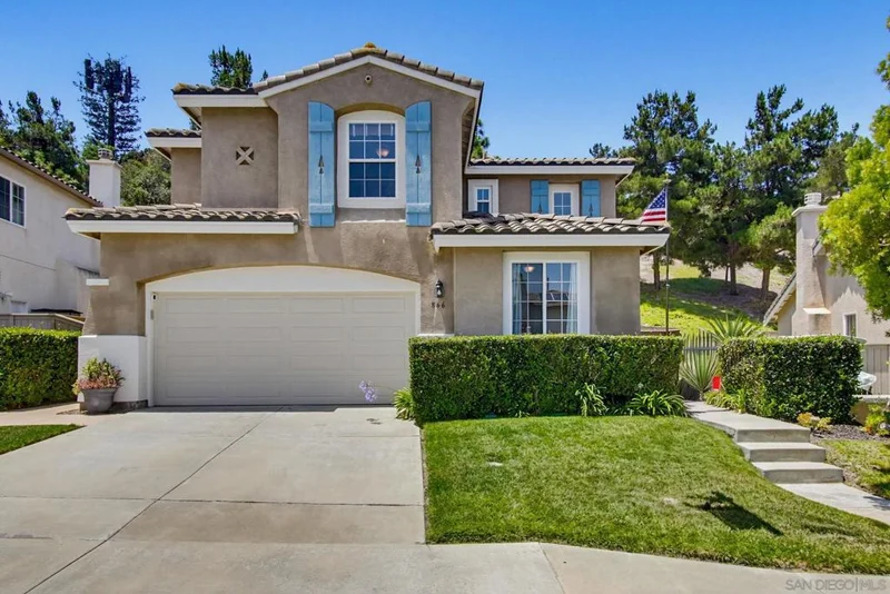866 Yosemite Dr, Chula Vista, CA 91914