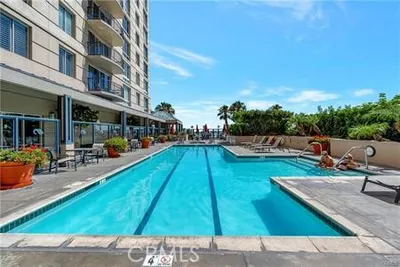 850 E Ocean Boulevard 301