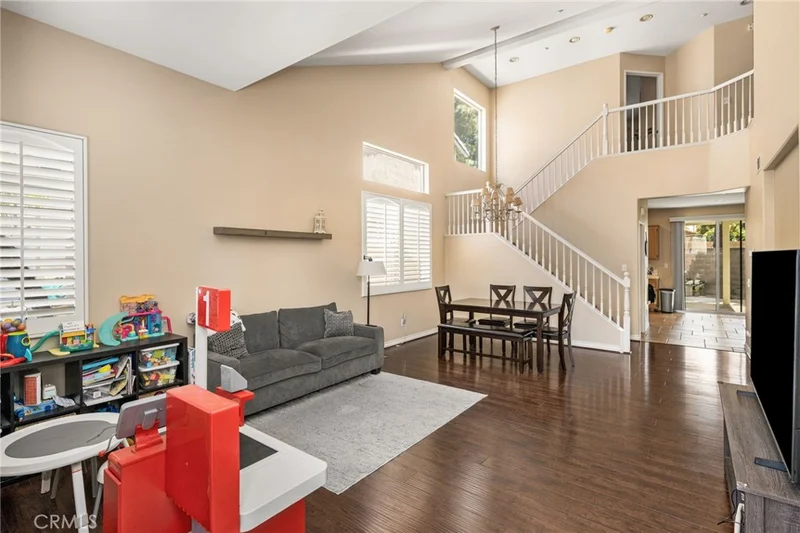 324 Adella Lane photo 2