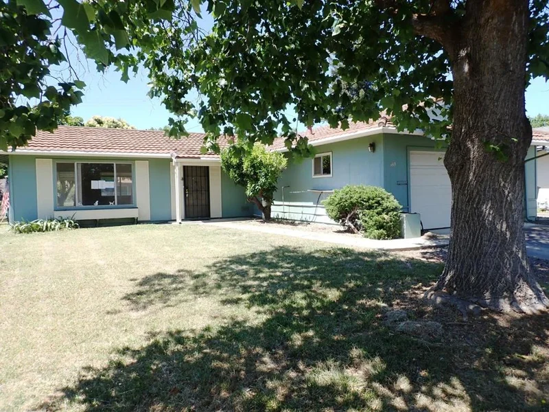 169 Rainier Circle