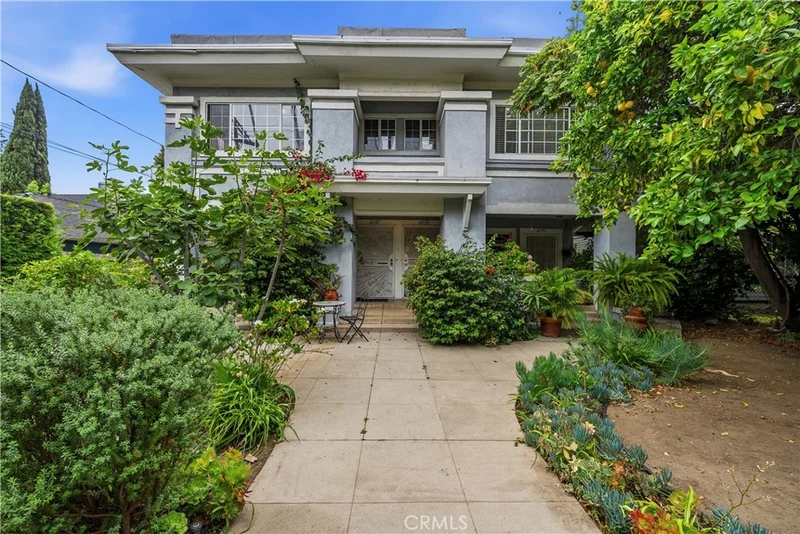 2139 Canyon