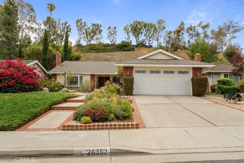 25352 Hugo Road, Laguna Niguel, CA 92677