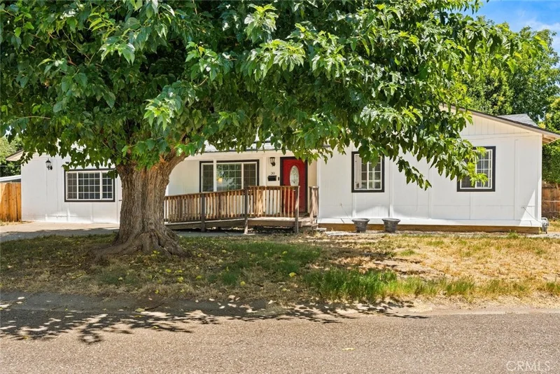 Photo 2 of 30 Mcglynn Drive