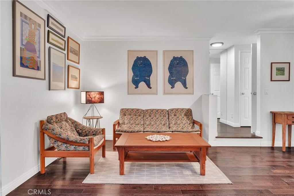 Interior 2