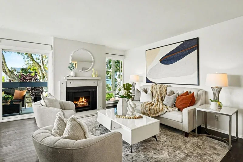 Photo 2 of 1041 Shell Boulevard 11
