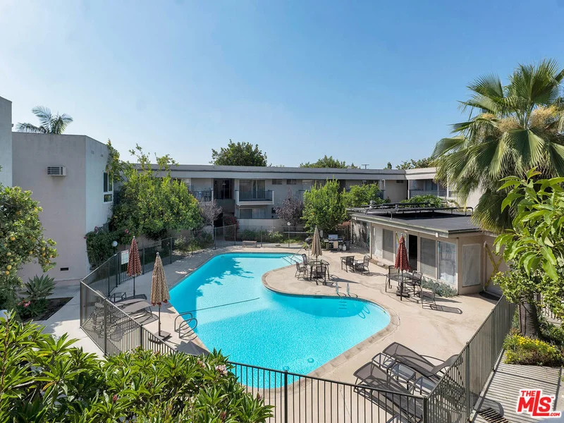 3166 S Sepulveda Boulevard 22