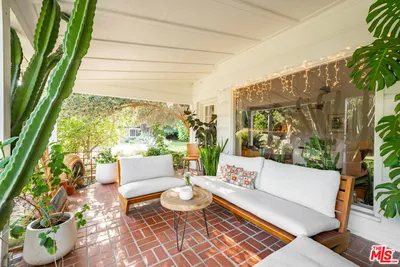 17401 Londelius Street photo 2