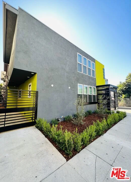 6244 De Longpre Avenue 1, Los Angeles, CA 90028