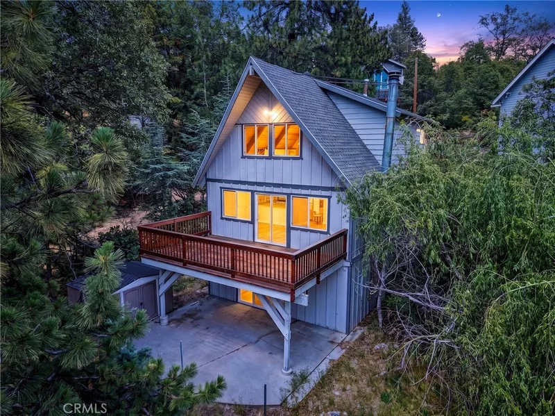 1106 Grass Valley Rd