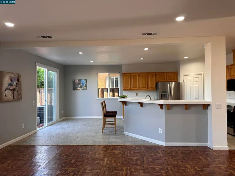 3681 Yacht Dr photo 2