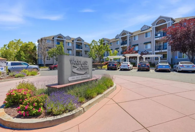 1982 W Bayshore Road 322
