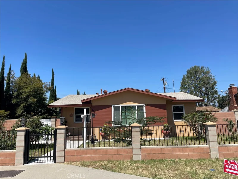 6003 N Briargate