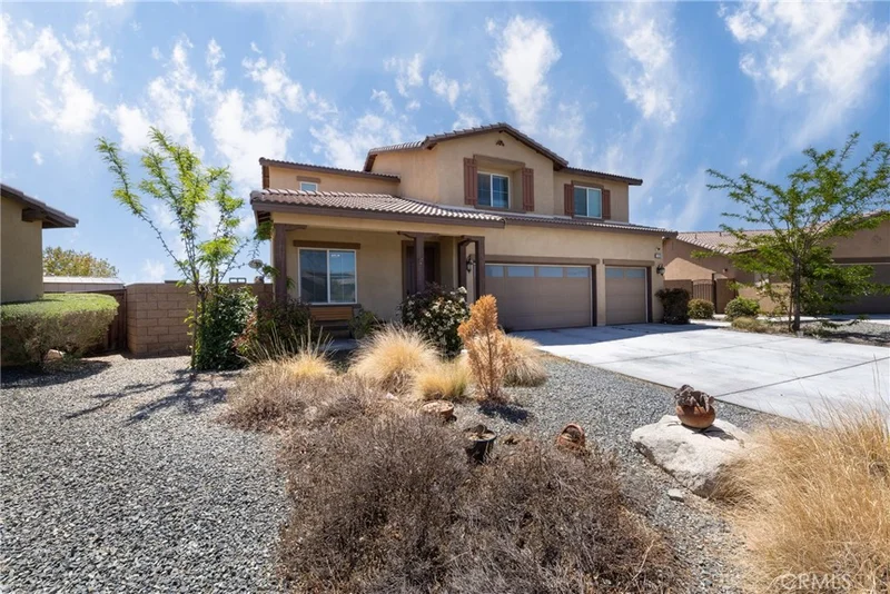 11239 Scarlet Ave photo 2