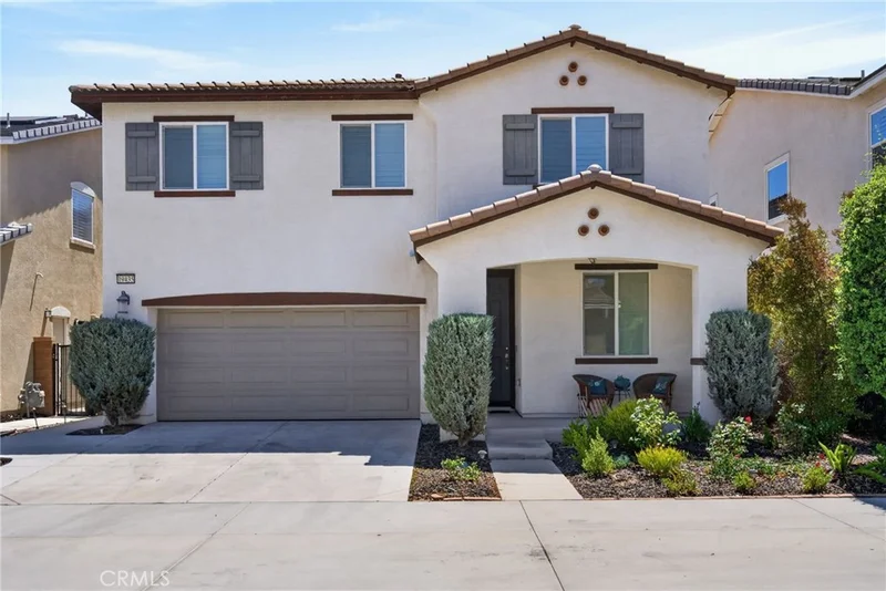 19435 Fortunello Avenue photo 2