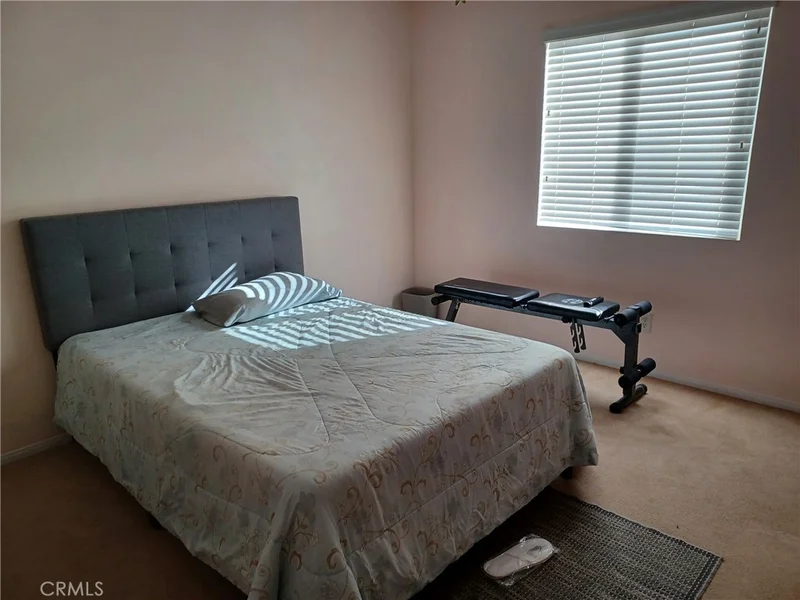 33577 Cedar Creek