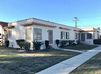 1402 W 78th Street