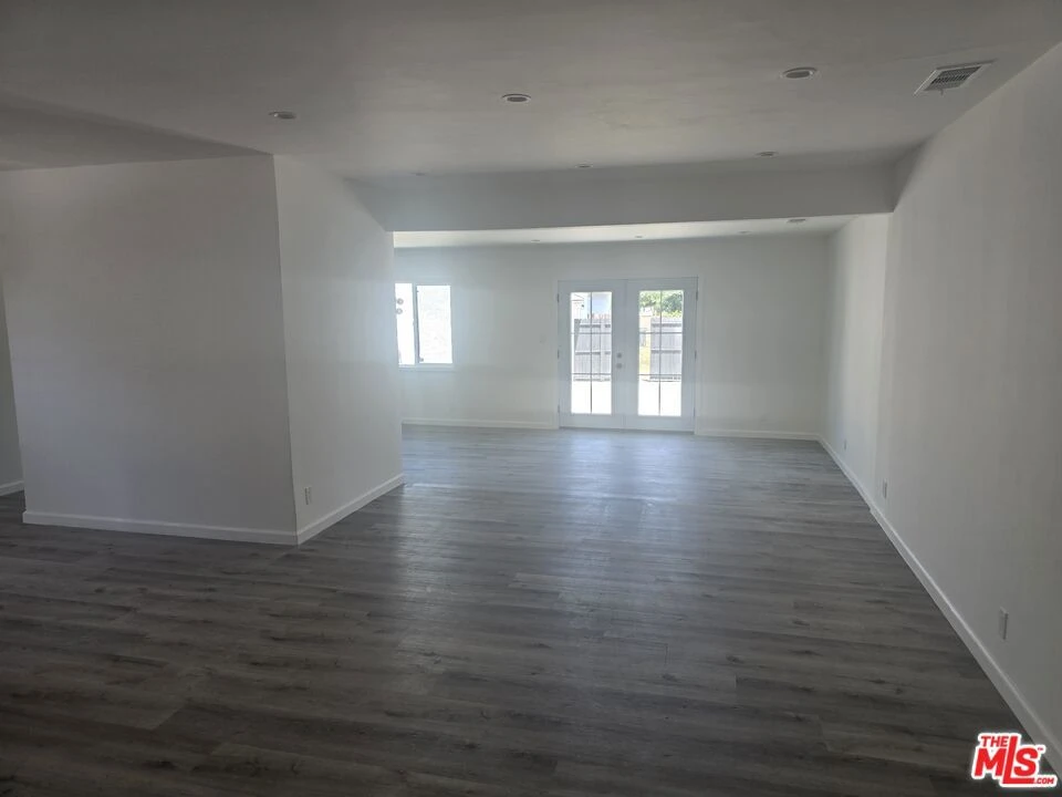 Interior 2