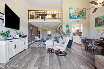2564 Navarra Drive 213 photo 2