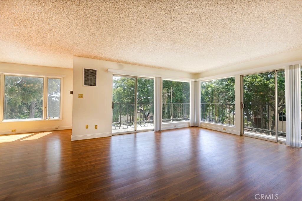 Interior 1