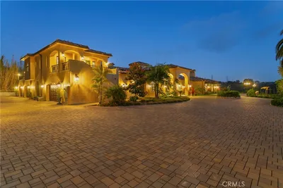6884 Poco Lago photo 2