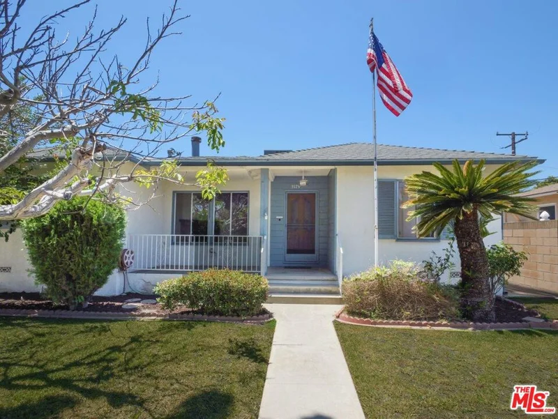 3179 Marwick Avenue, Long Beach, CA 90808
