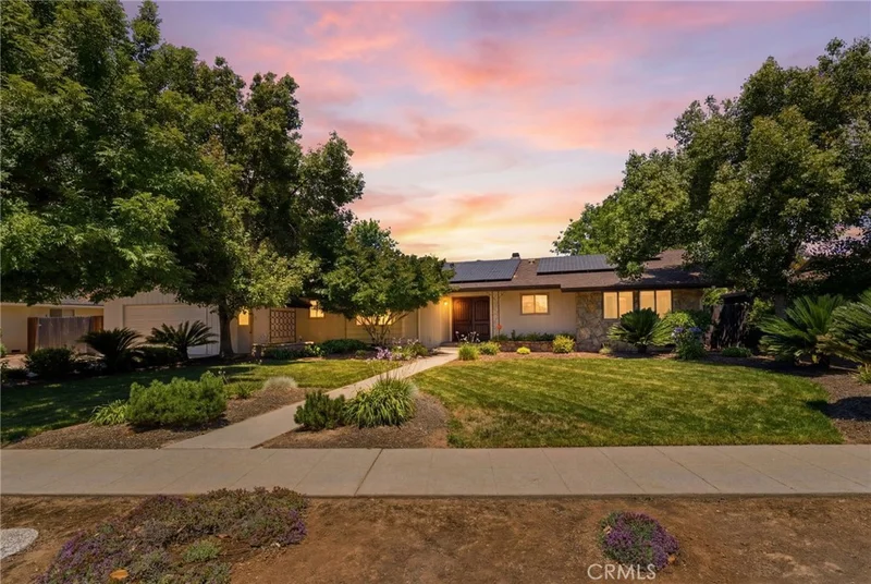 1154 W Tenaya Way, Fresno, CA 93711