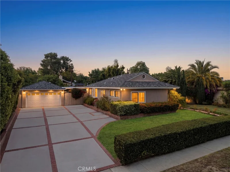 14761 Vintage Street, San Fernando, CA 91345
