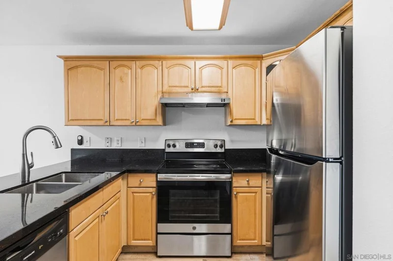 6434 Akins Ave 512 photo 2